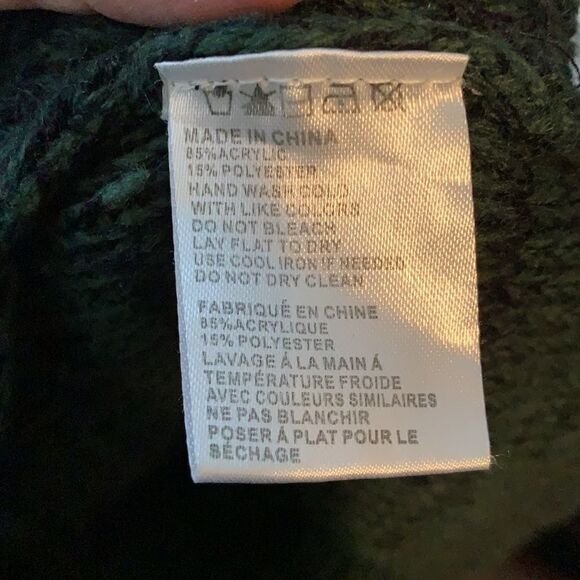 PaperCrane Lg pullover sweater w/shoelace tie back - Picture 6 of 6